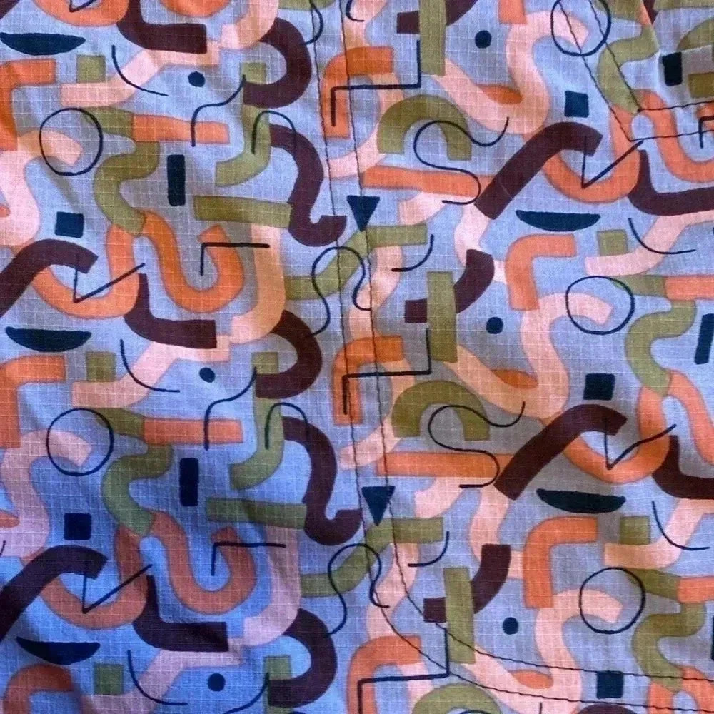 Outdoor Research Women’s Zendo Shorts Size XXL.  Multi colored abstract pattern. - Picture 2 of 12